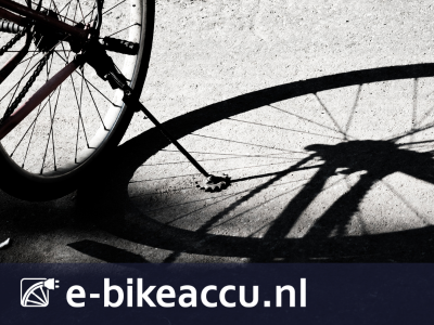 Hoe bevestig ik mijn E-bike Vision bagagedrager accu?