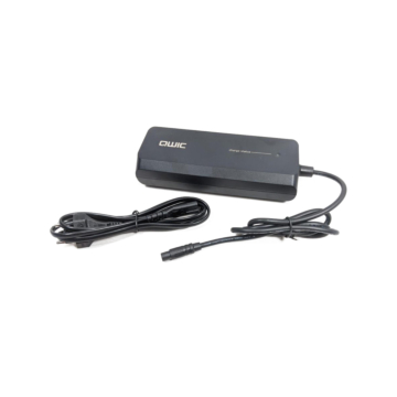 Qwic Premium i/Urban acculader 4A snellader