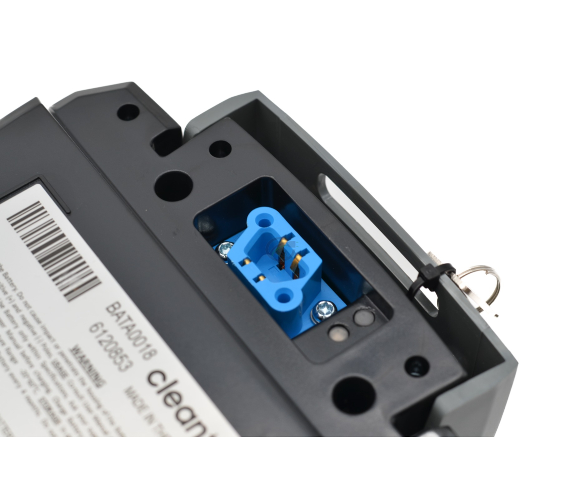 Op deze afbeelding is de aansluiting voor de fiets van de Van Raam accu slim 13.6Ah te zien. Deze afbeelding is extra ingezoomd.